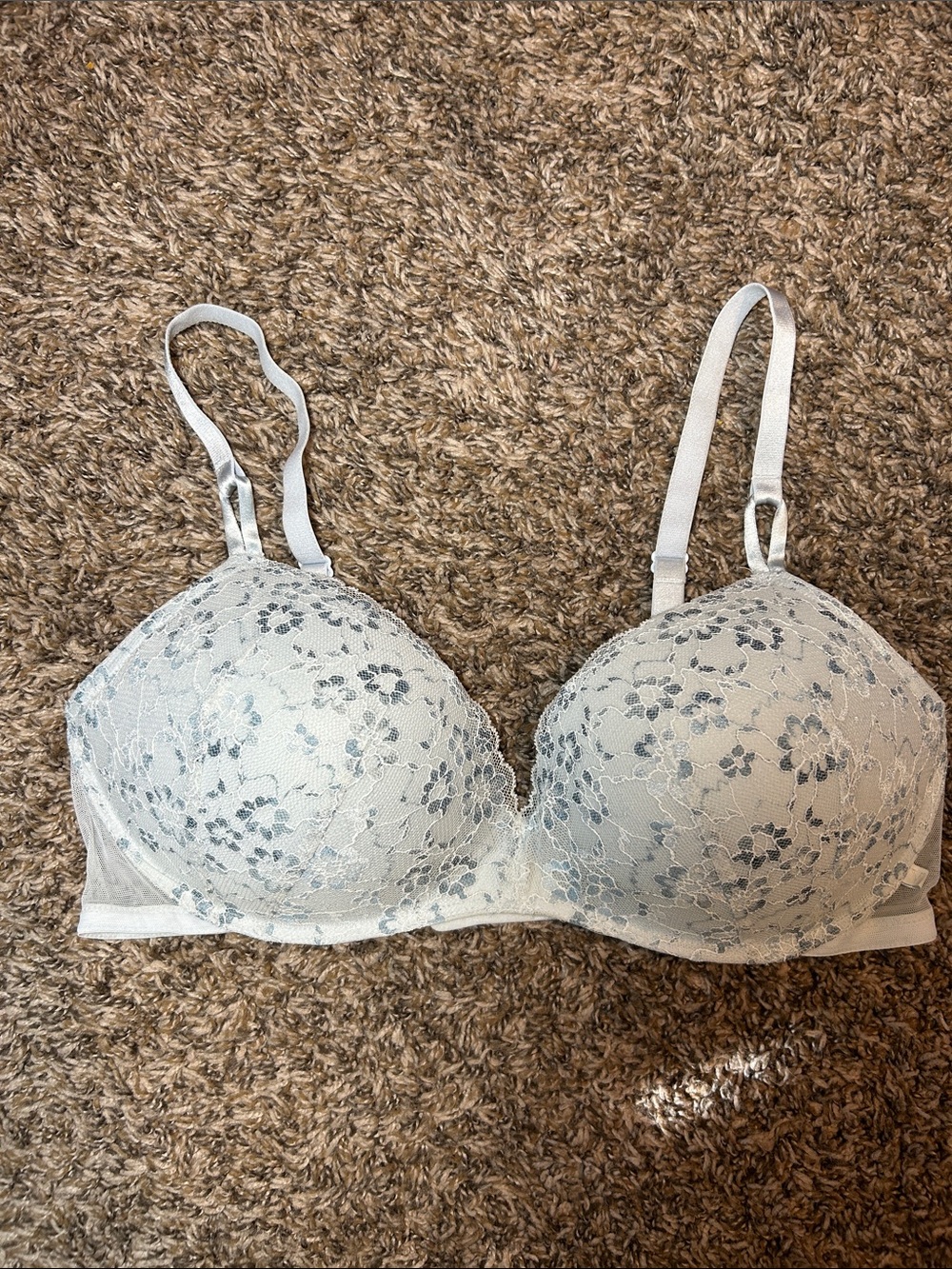 Victoria's Secret White Lace Floral Push-Up Bra with Light Gray Accents